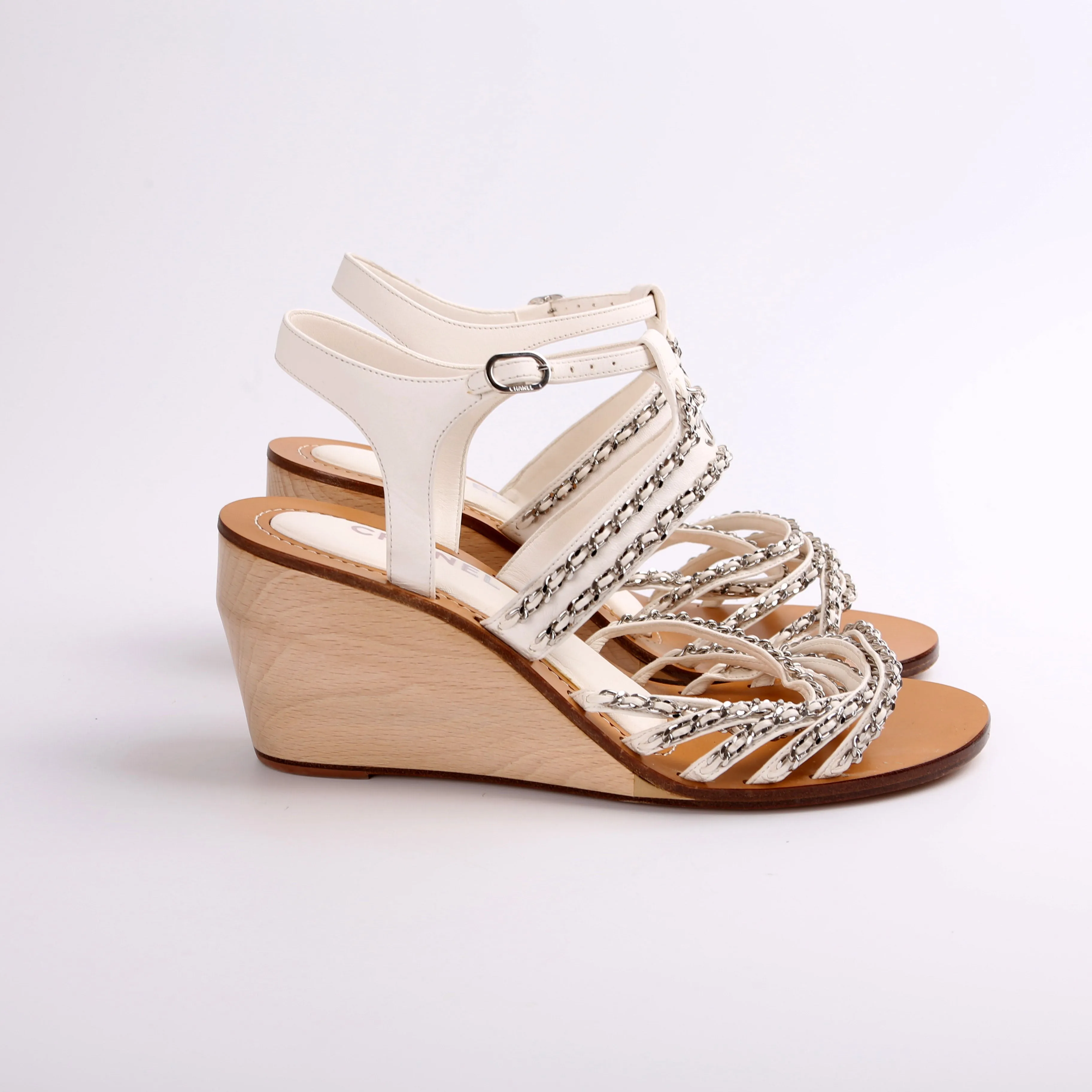 CC Chain Wood Wedges Size 42