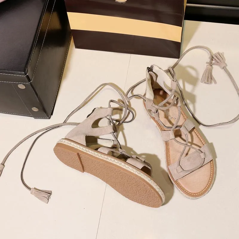 Chicvane Criss Cross Straps Gladiator Flat Strappy Sandals with Zipper