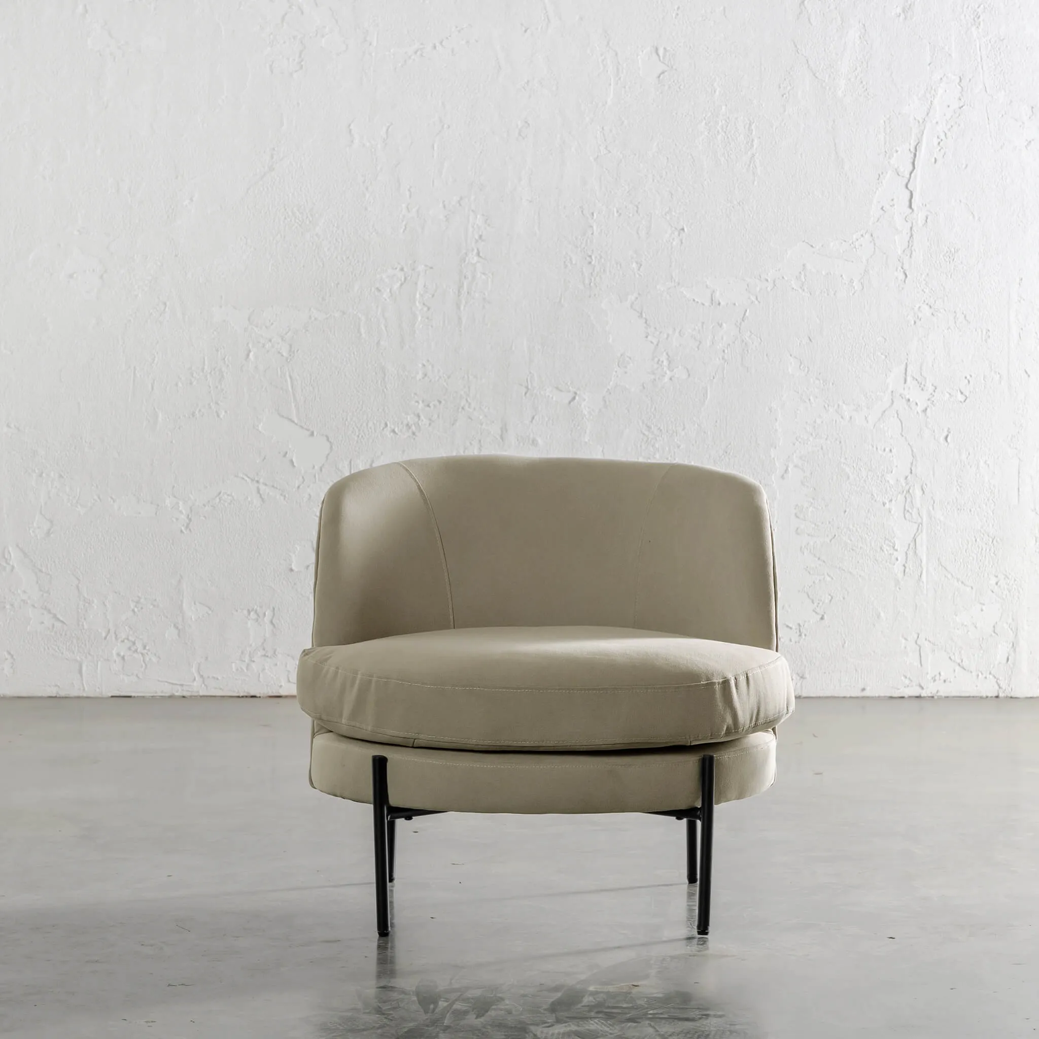 FINAL RELEASE  |  SEVILLA MODERNA TUB CHAIR   |  STOWE SAND
