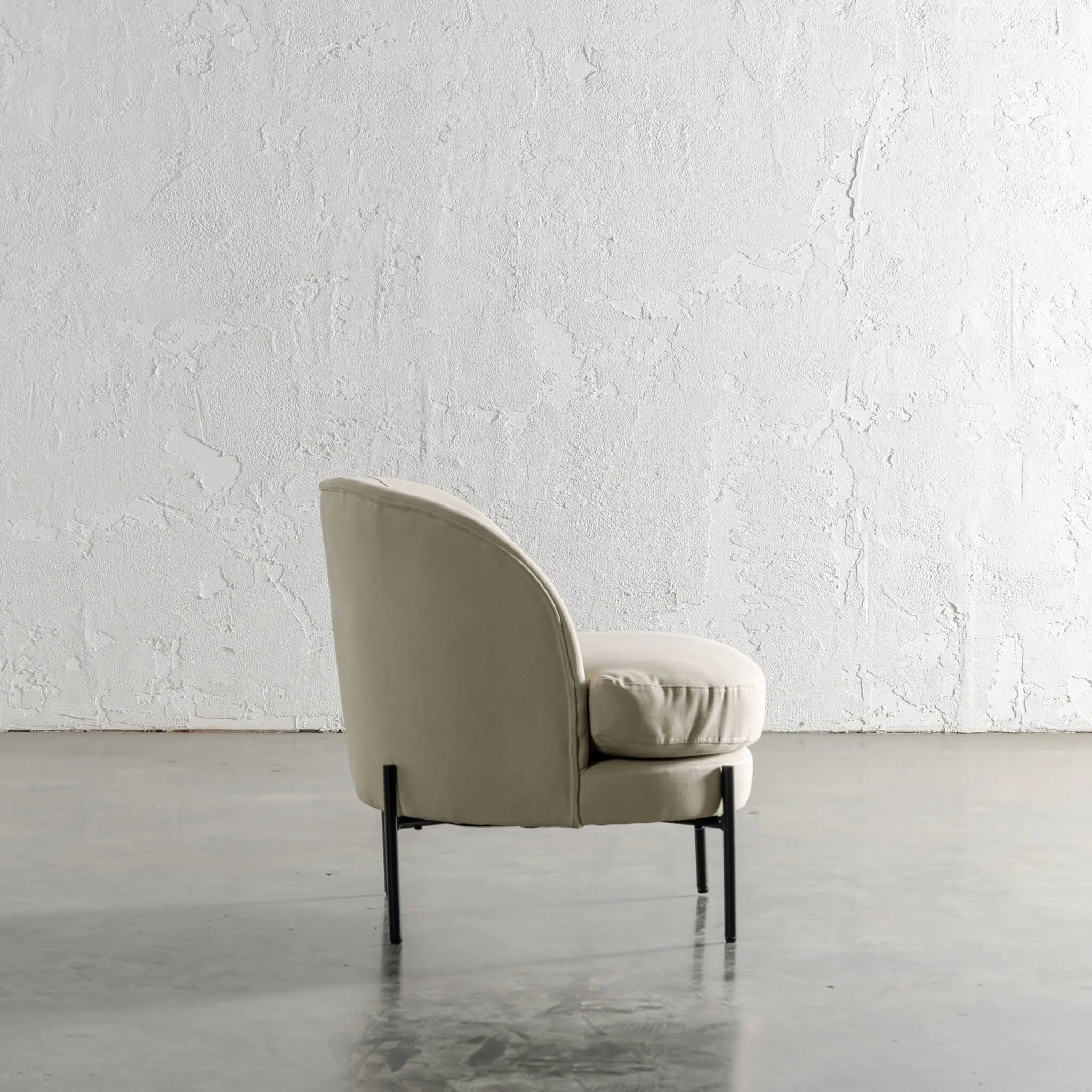 FINAL RELEASE  |  SEVILLA MODERNA TUB CHAIR   |  STOWE SAND