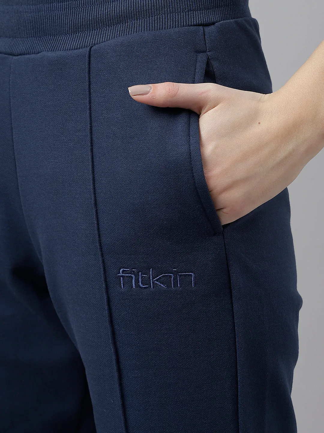 Fitkin Women Blue Straight Fit Fleece Pants