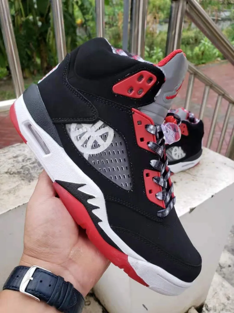 JORDAN 5 RETRO x QUAI 54 (FRIENDS & FAMILY) 2021