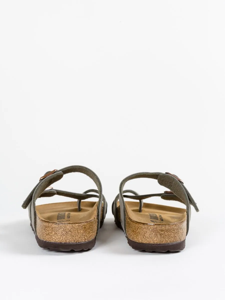 mayari - stone birkibuc