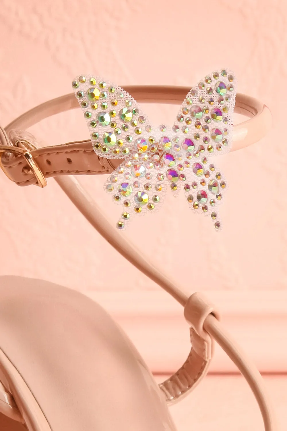 Nabilera | Strappy Heel Sandals w/ Butterflies