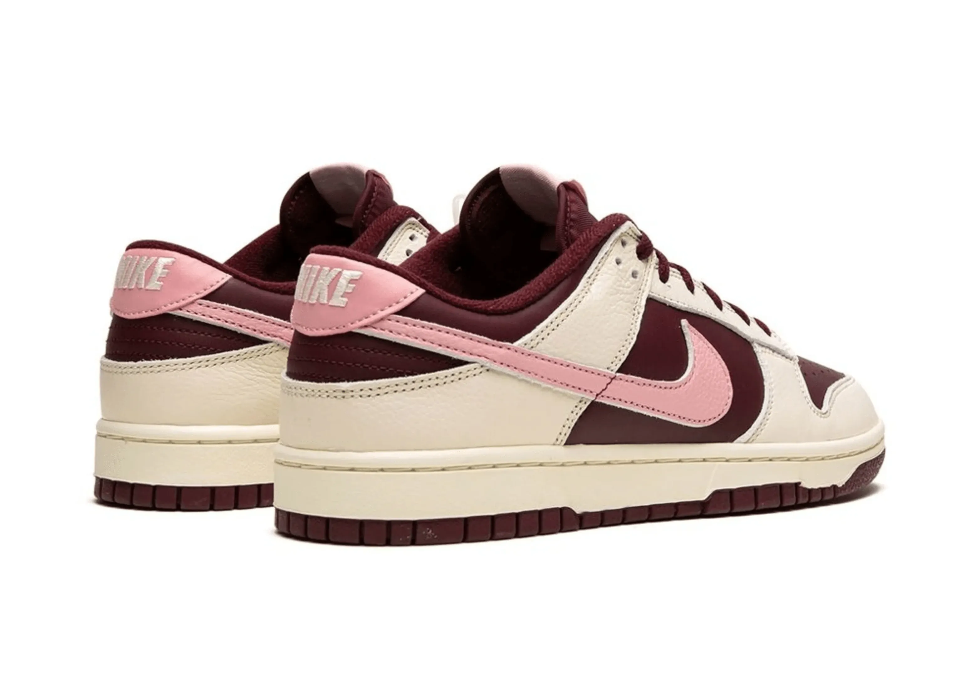 Nike Dunk Low Valentine'S Day