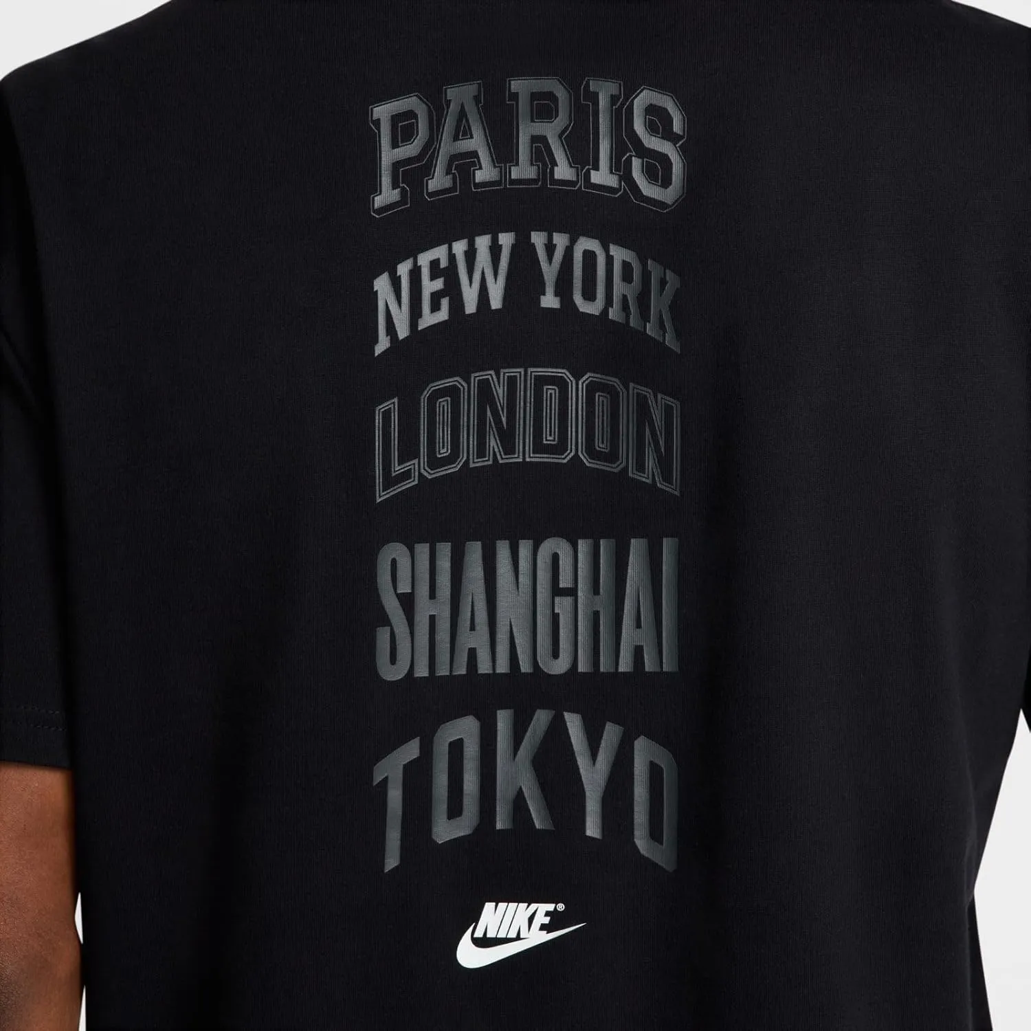 Nike Sportswear Men's Max 90 Short Sleeve Graphic T Shirt