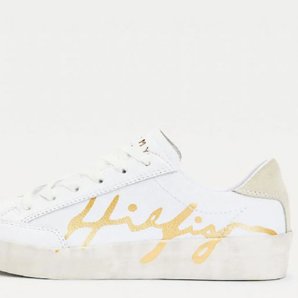 Scarpe Donna TOMMY HILFIGER Sneakers in Pelle Bianca con Logo Firma