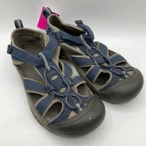 Size 4Y: Keen Blue Gray Toggle Sandals