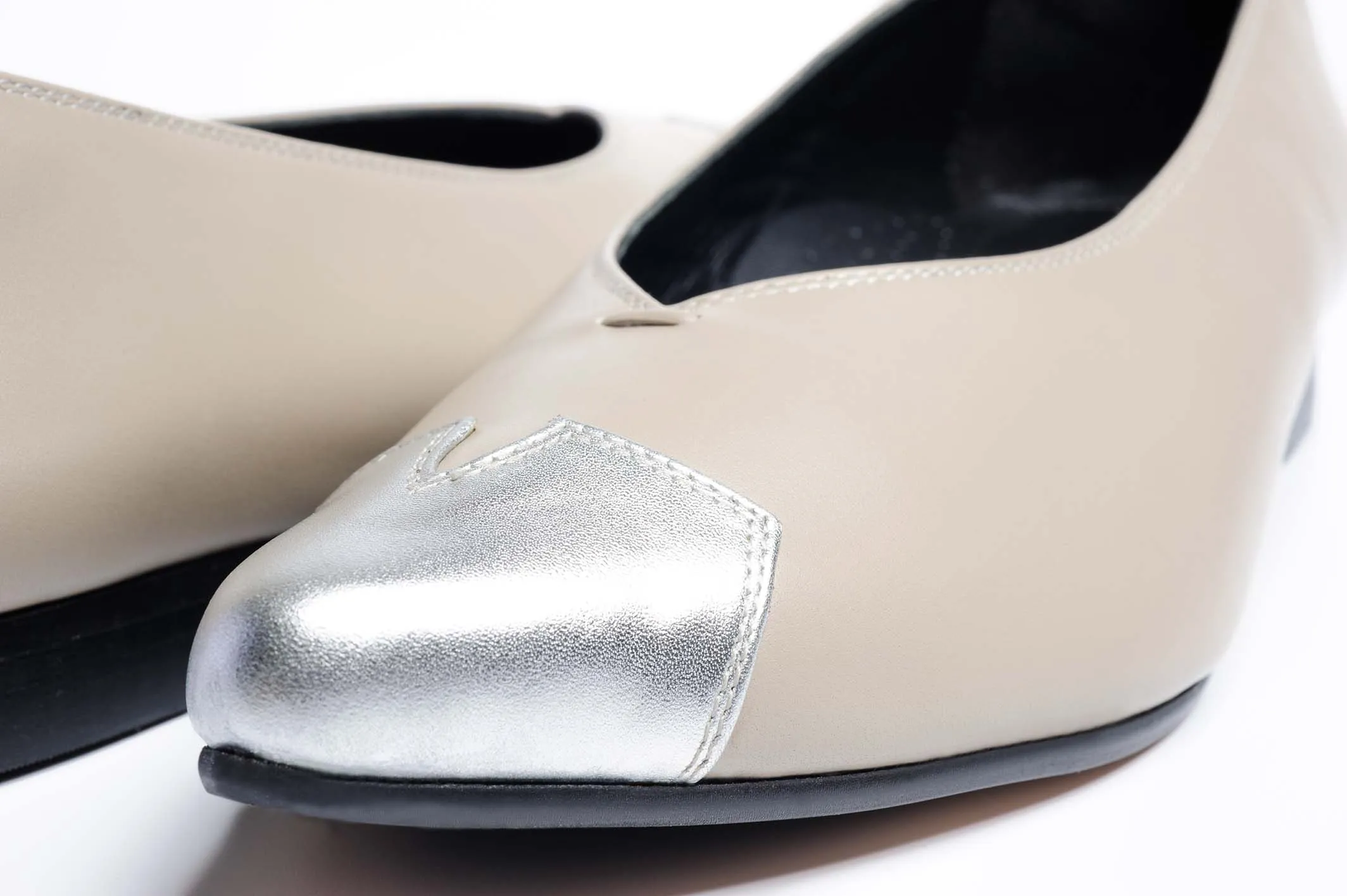 Steel-Heart Flats